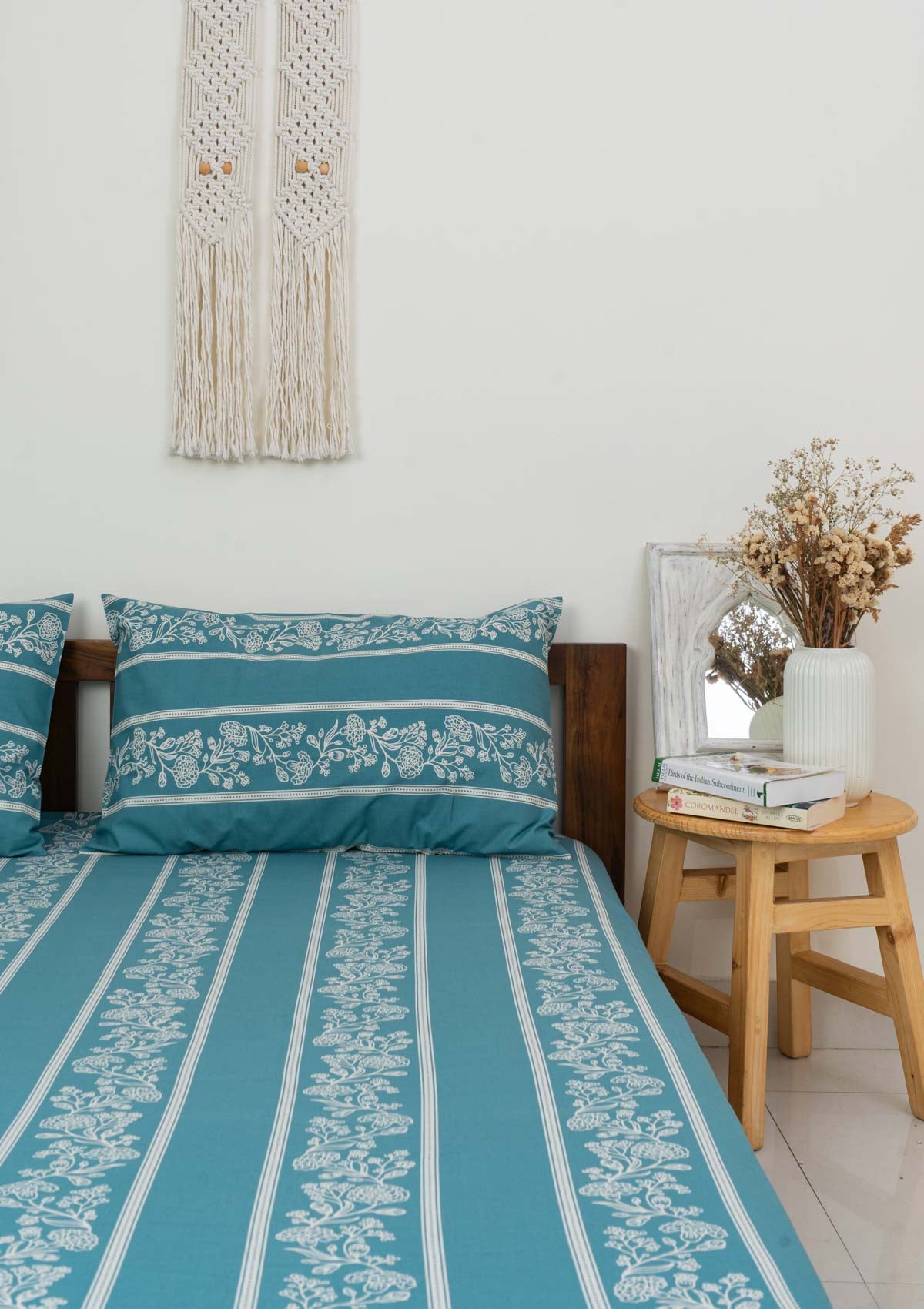 Regal Affair floral design printed 100% cotton Flat sheet with pillow covers - Turquoise